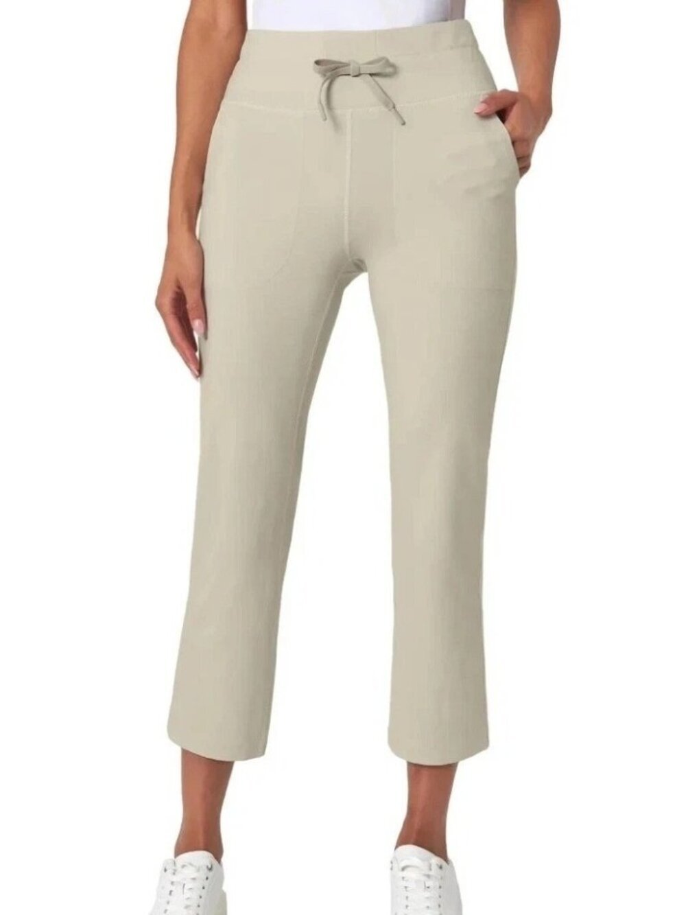 NWT Mondetta Women’s M Beige High-Rise Capri Pants
